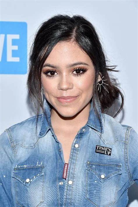 Qui est Jenna Ortega, Mercredi Addams dans la .